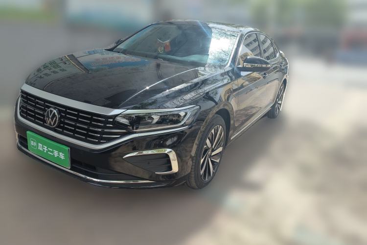 Used Volkswagen Passat 2025 Premium Version 380TSI Dragon Edition