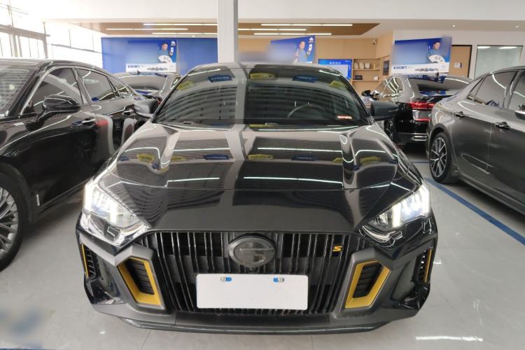 Used GAC Trumpchi EMPOW 2021 270T DCT J15 Version Front