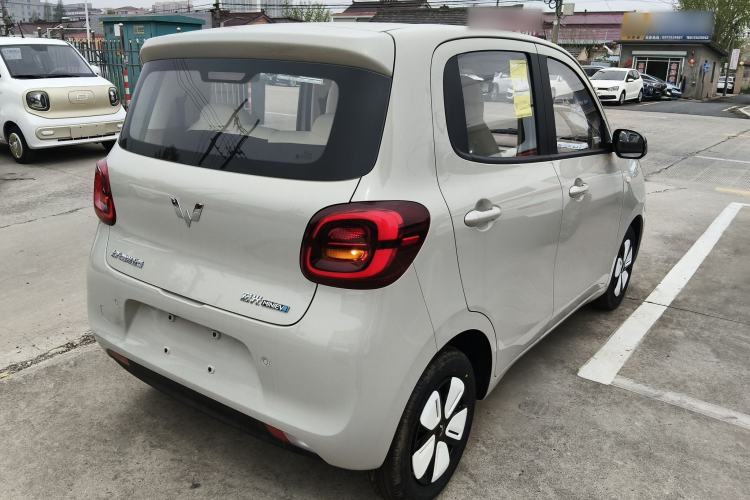 Used Wuling Hongguang MINIEV 2025 Four-Door Version Advanced Edition Rear Right 45 Deg