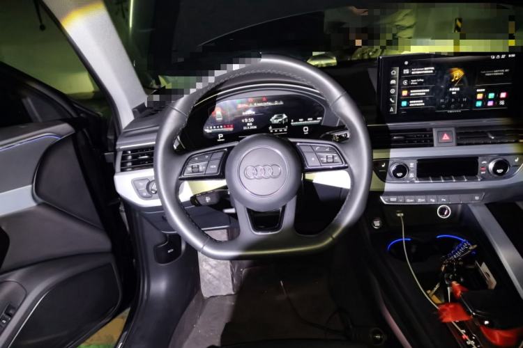 Used Audi A4L 2022 40 TFSI Luxury Dynamic Model