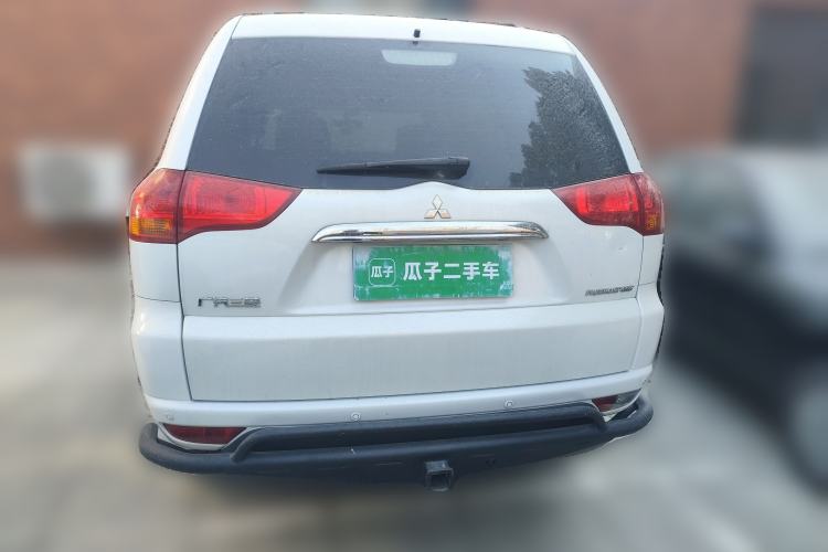 Used Mitsubishi Pajero Sport 2013 3.0L Automatic 4x4 Executive Edition