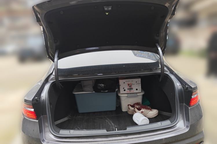 Used Geely Auto Preface 2025 Dongfang Yao 2.0TD Lanxing Edition Trunk