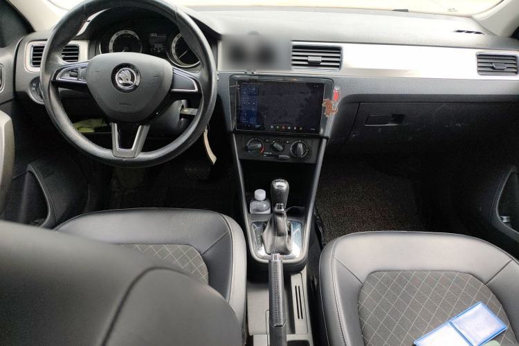 Used Skoda Rapid Spaceback 2018 1.6L Automatic Comfort Edition