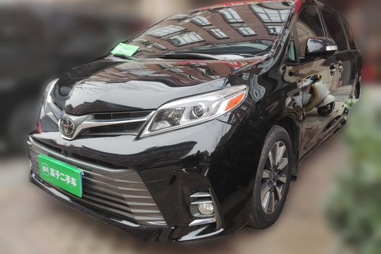 Used Toyota SIENNA 