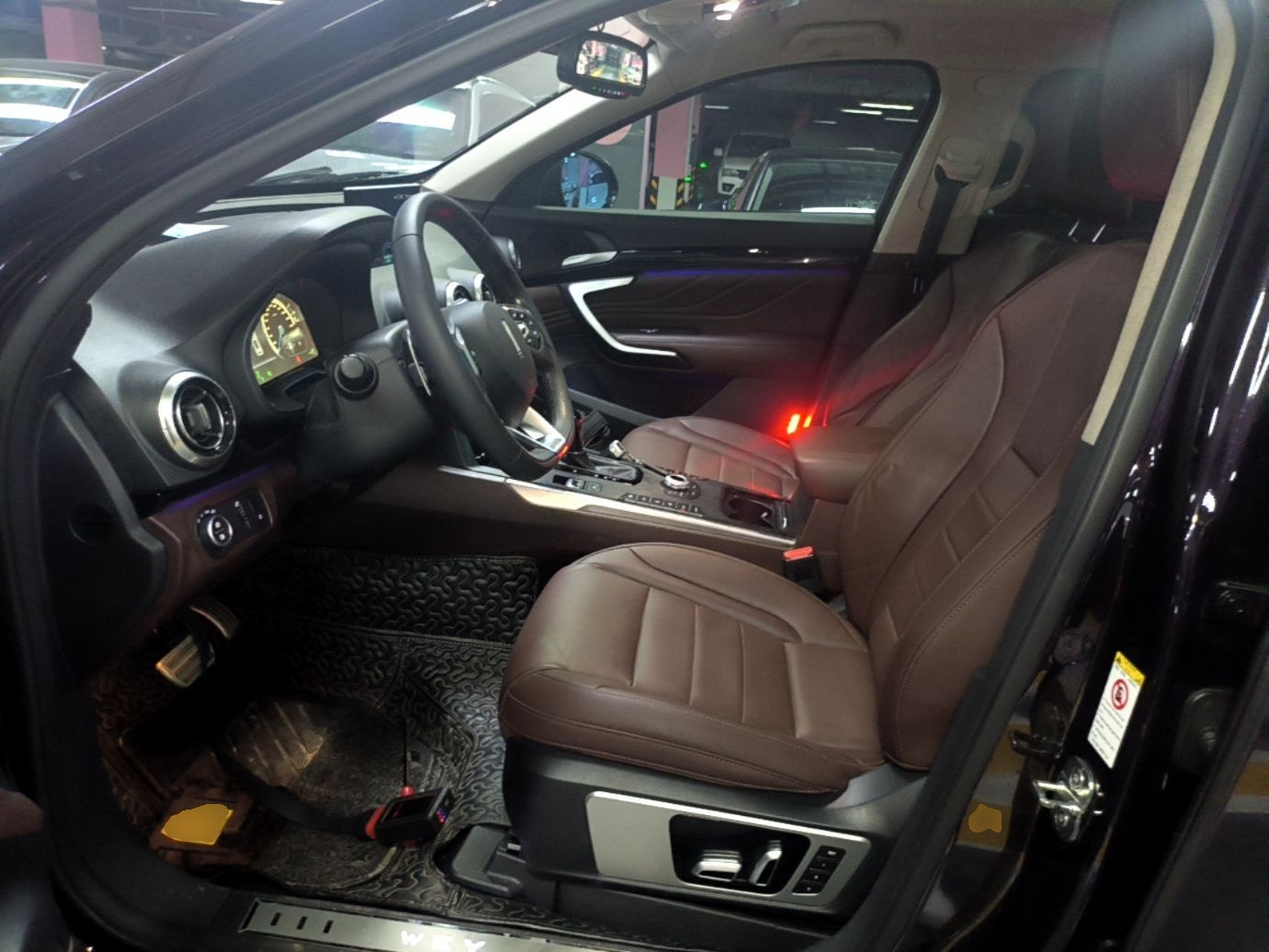 Interior delantero