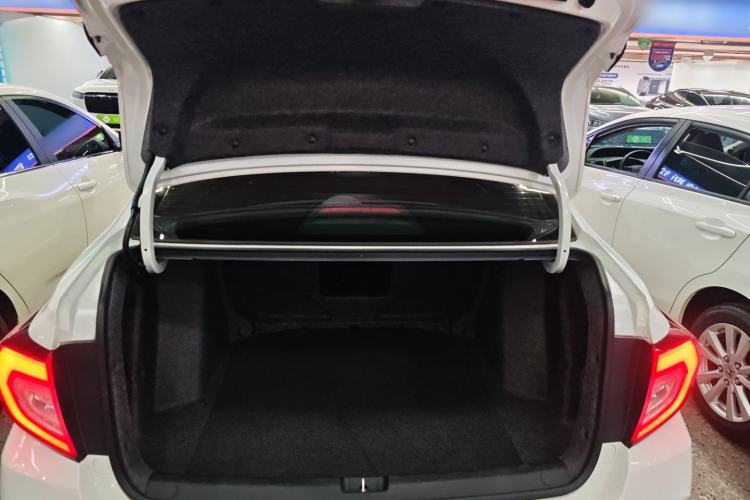 Used Honda Crider 2022 180Turbo CVT Luxury Edition Trunk