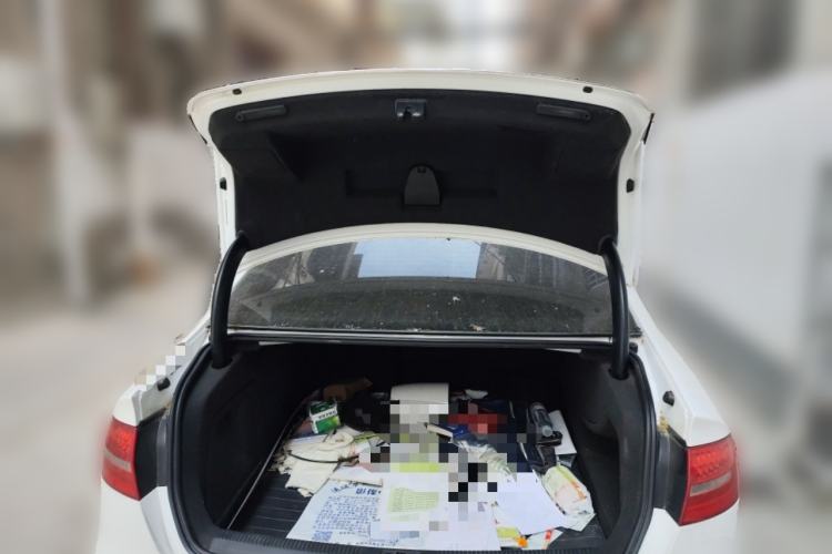 Used Audi A4L 2013 35 TFSI Automatic Standard Model Trunk