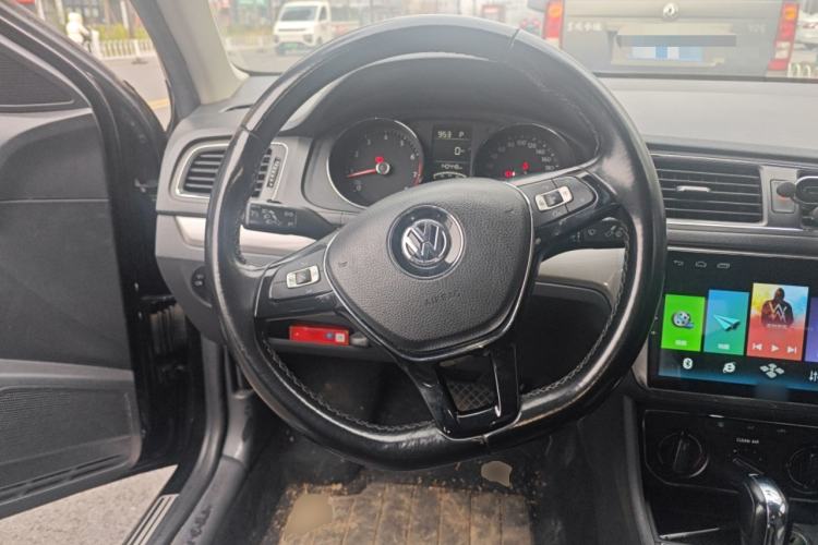 Used Volkswagen Lavida 2017 1.6L Automatic Comfort Edition