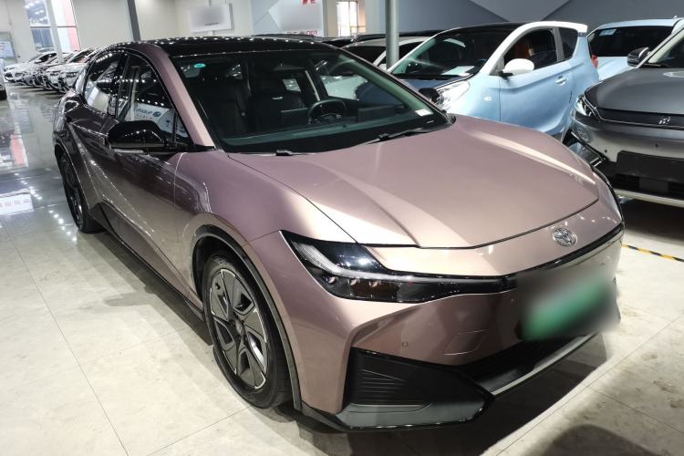 Used Toyota bZ3 2023 616 km Long-Range Premium