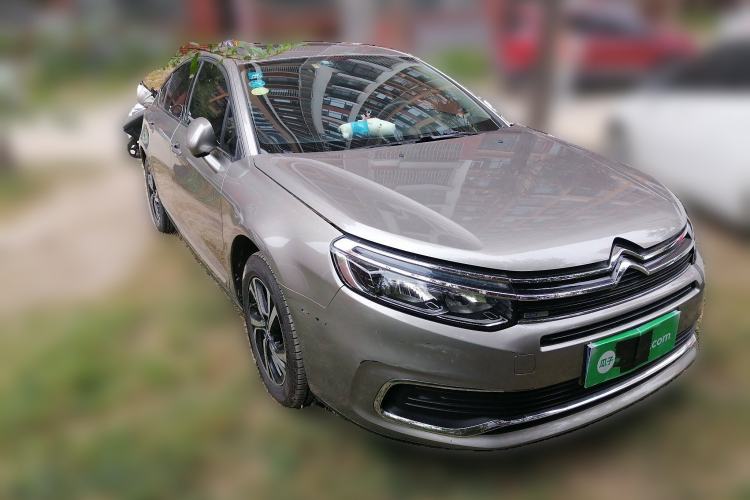 Used Citroen C5 2017 350THP Automatic Luxury Model Front Right 45 Deg