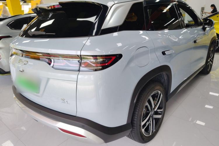 Used BYD Song L DM-i 2024 112 km Leading Edition