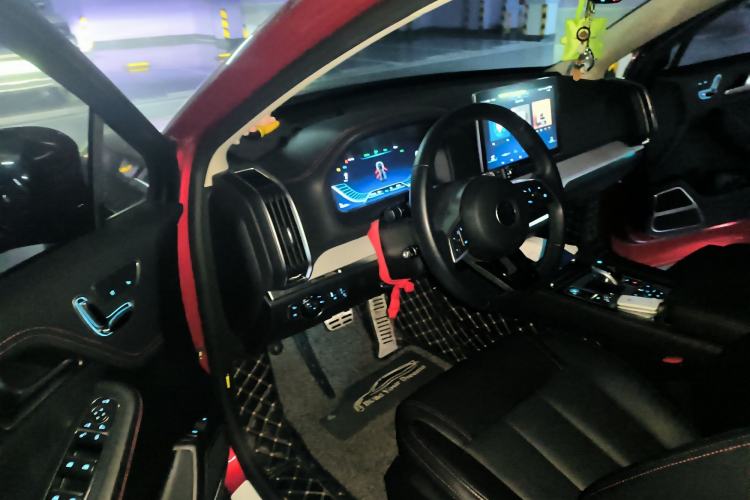 Used BYD Tang New Energy 2018 DM 2.0T All-Wheel Drive Smart Connect & Enjoyment Model 7 Seats China V Emission Standard