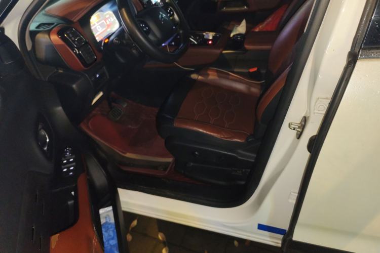 Used Citroen C5 AIRCROSS 2017 380THP Luxury Model Left Front Seat