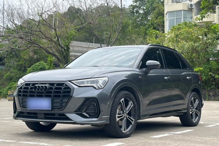 Used Audi Q3 2021 40 TFSI Fashion Dynamic Model