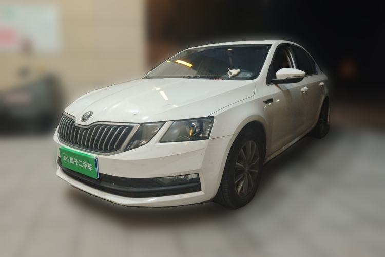 Used Skoda Octavia 2019 1.5L Manual SmartDrive Comfort Edition China VI Standard