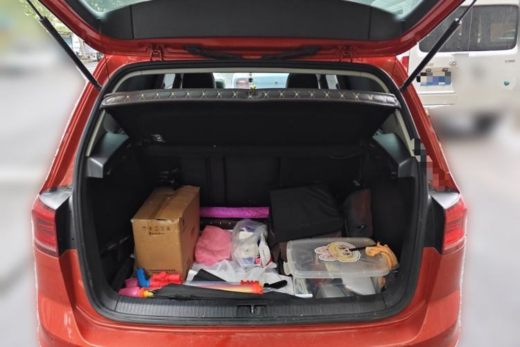 Used Volkswagen Golf Sportsvan 2016 230TSI Automatic Trend Edition
