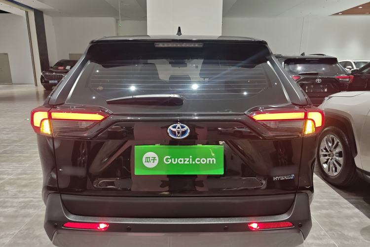 Used Toyota RAV4 2021 Revised Version Dual-Motor Hybrid 2.5L E-CVT Two-Wheel Drive Elite Edition Rear