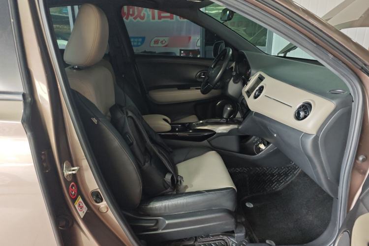 Used Honda XR-V 2015 1.8L VTi CVT Luxury Edition
