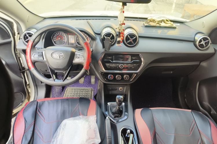 Used Soueast DX3 2016 1.5L Manual Luxury Model
