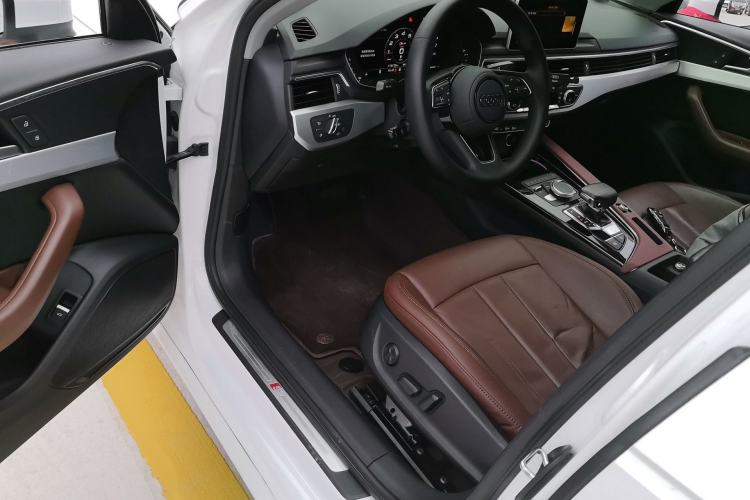 Used Audi A4L 2018 30th Anniversary Edition 40 TFSI Fashion Model Driver Seat