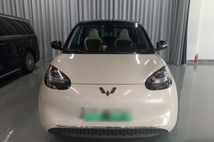 Used Wuling Bingo 2023 333 km Lingxi Connected+ Version Front