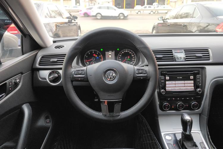 Used Volkswagen Passat 2014 1.8TSI DSG Prestige Edition