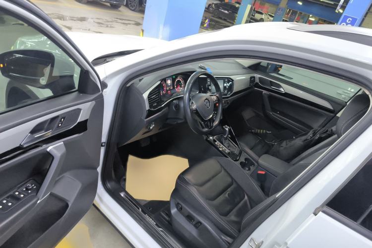 Used Volkswagen Tayron 2019 330TSI Two-Wheel Drive Luxury Model China VI Standard
