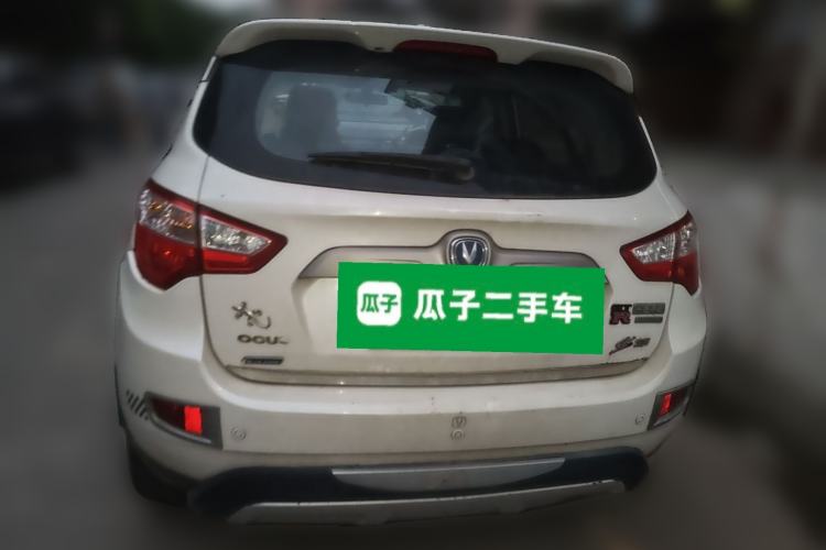 Used CHANGAN CS35 2012 1.6L Automatic Luxury Version China IV Standard
