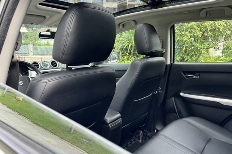 Used Suzuki Vitara 2016 1.4T Automatic All-Wheel Drive Leading Version
