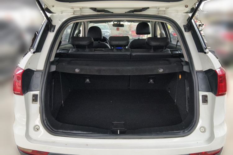 Used Haval H6 Coupe 2016 Blue Label 1.5T Automatic Two-Wheel Drive Urban Model Trunk