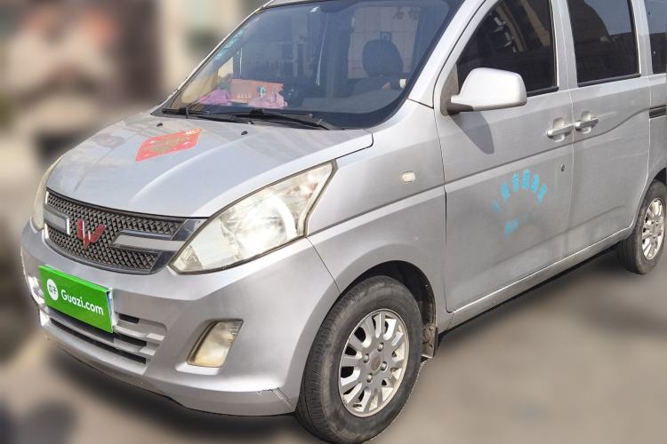 Used Wuling Rongguang V 2016 1.2L Standard Version