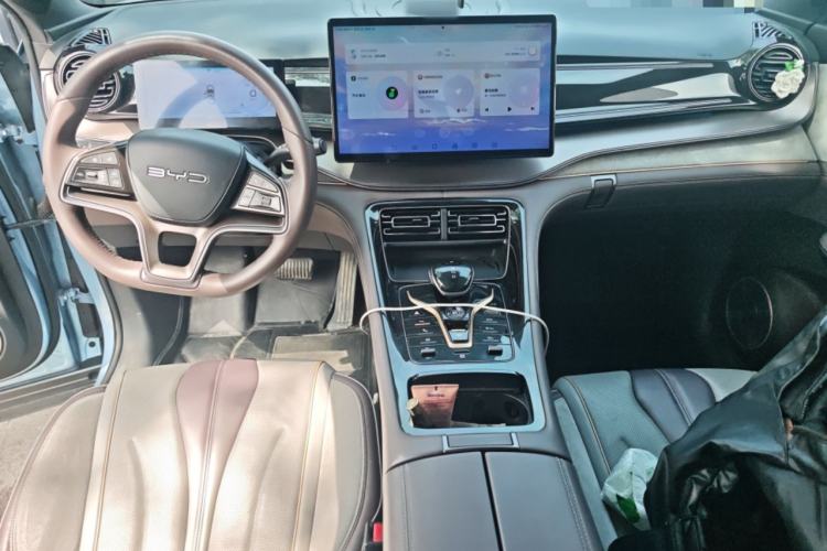 Used BYD Frigate 07 2023 DM-i 100KM Prestige Model
