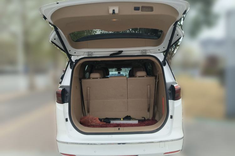 Used Buick GL8 2017 ES 28T Luxury Model China V Standard