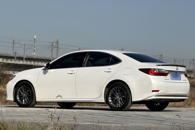 Used Lexus ES 2017 200 30th Anniversary Edition