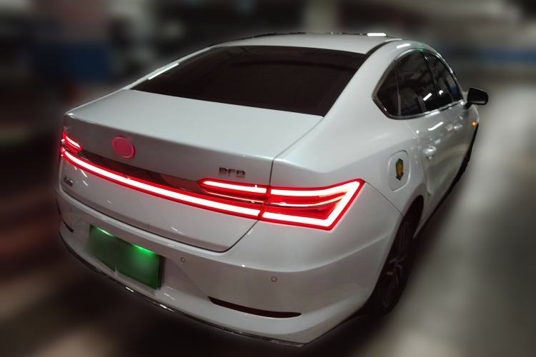 Used BYD Qin Pro New Energy 2018 EV500 Smart Connect Elite Model
