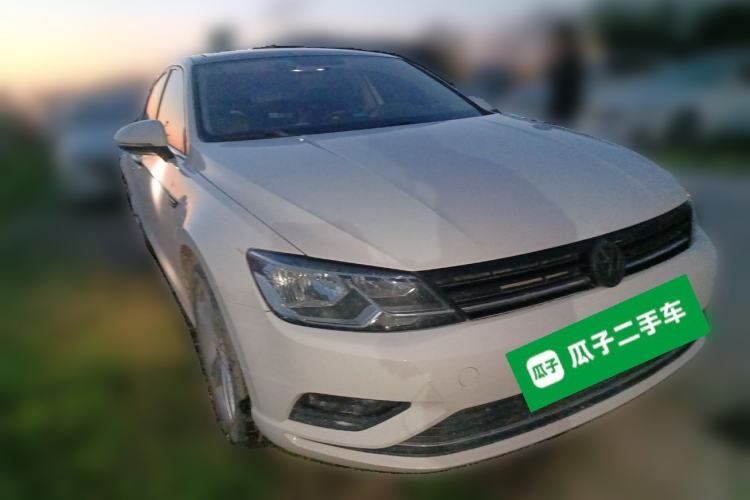 Used Volkswagen Lamando 2017 280TSI DSG Comfort Edition
