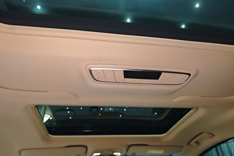 Used Buick GL8 2023 ES Lu Zun Flagship Model
