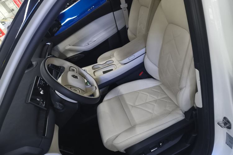 Used Nio ES7 2022 75 kWh Left Front Seat