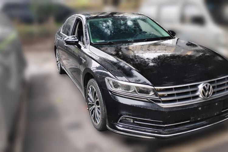 Used Volkswagen Phideon 2019 380TSI Two-Wheel Drive Business Edition China VI Standard Front Right 45 Deg