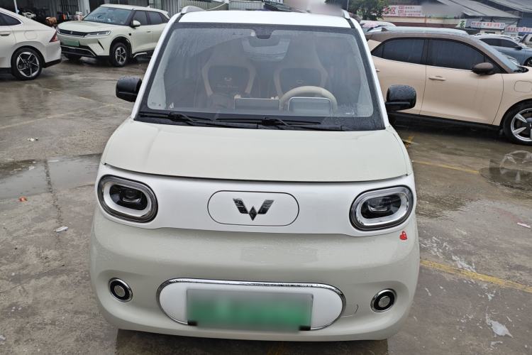 Used Wuling Hongguang MINIEV 2024 3rd Generation 215km Advanced Version Front