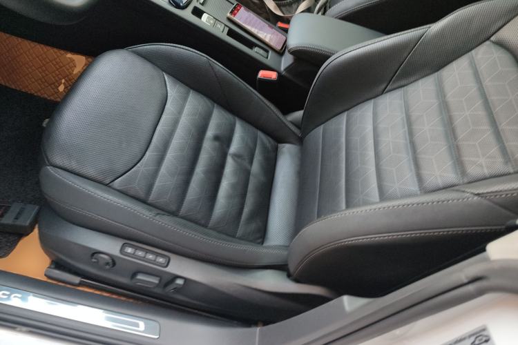 Used Volkswagen FAW-Volkswagen CC 2021 380TSI Striking Edition