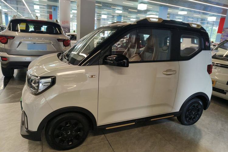 Used Wuling Hongguang MINIEV 2022 GAMEBOY 300km Enthusiast Model with Lithium Iron Phosphate