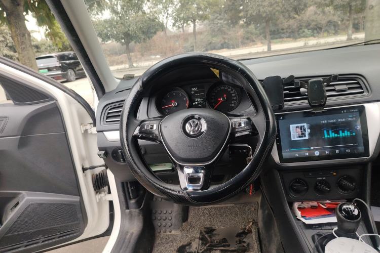 Used Volkswagen Lavida 2019 Lavida Start 1.5L Manual Fashion Edition China VI Standard
