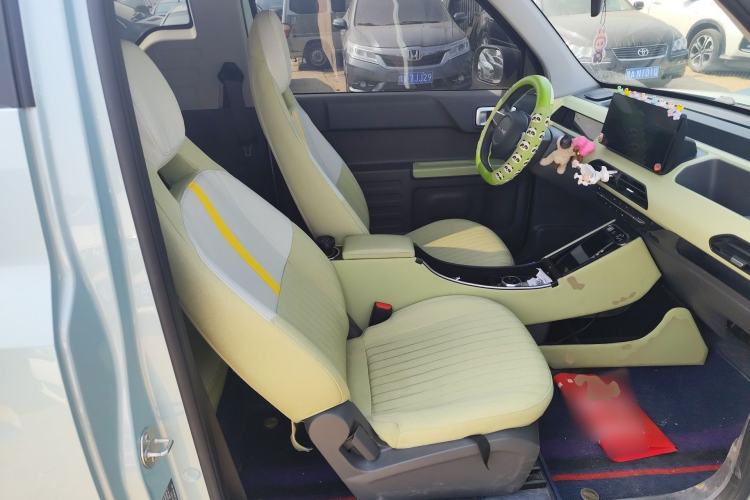 Used Geely Galaxy Panda 2023 Panda Mini 200km Endurance Bear
