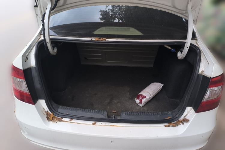 Used Skoda Rapid 2013 1.6L Manual Smart Selection Model Trunk