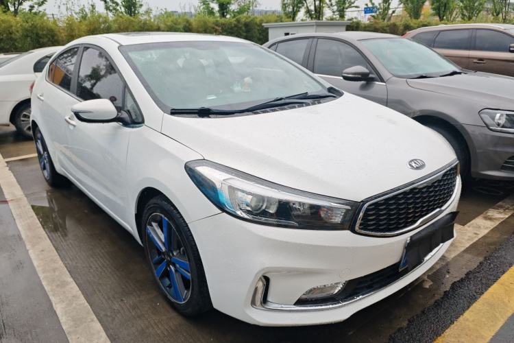 Used Kia K3 2017 1.6L Automatic 15th Anniversary Special Edition GLS Front Right 45 Deg