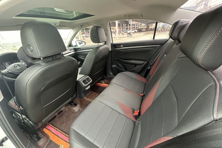 Used Volkswagen Bora 2021 1.5L Automatic Comfort Smart Connect Edition Interior 4