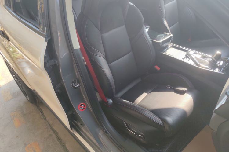 Used Lynk & Co 02 2018 1.5T DCT Two-Wheel Drive Pro Version China V Emission Standard Right Front Seat