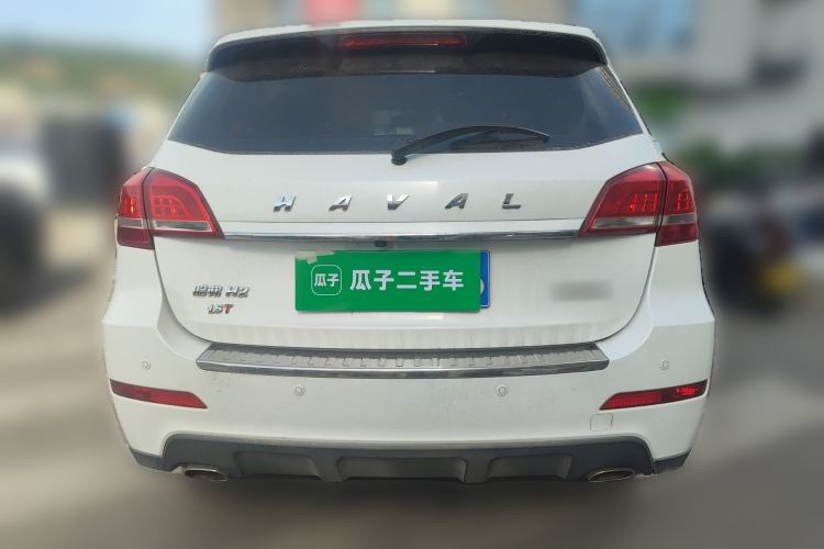 Used Haval H2 2017 Red-Label 1.5T Manual Two-Wheel-Drive Elite Model
