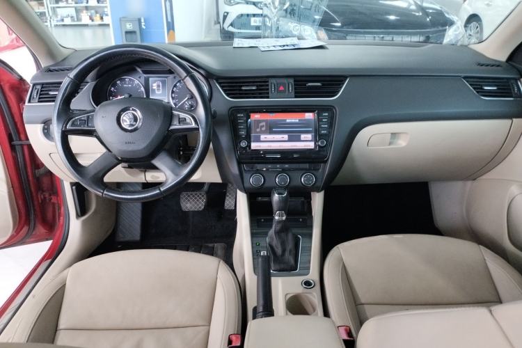 Used Skoda Octavia 2015 1.6L Automatic Yijun Edition